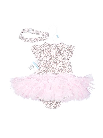 Little Me Short Sleeve Outfit (view 2)