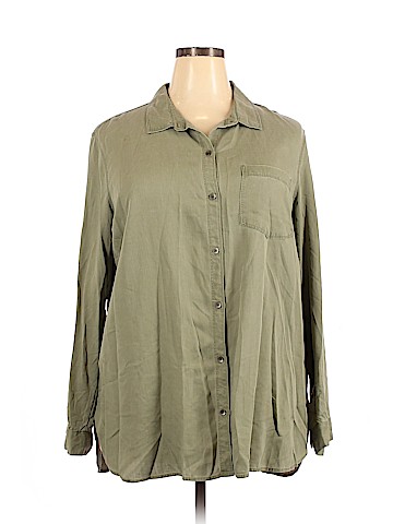 Old Navy Long Sleeve Button-Down Shirt (view 1)