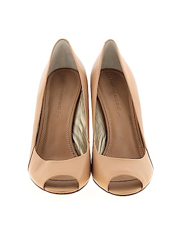 Banana Republic Heels (view 2)