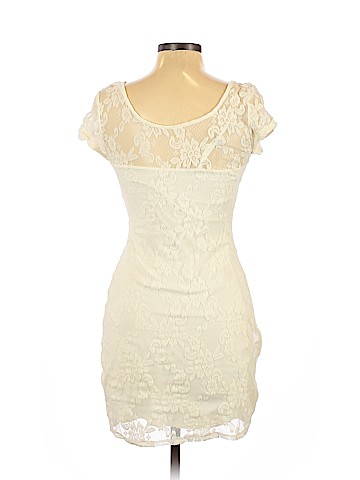 Hollister Casual Dress (view 2)