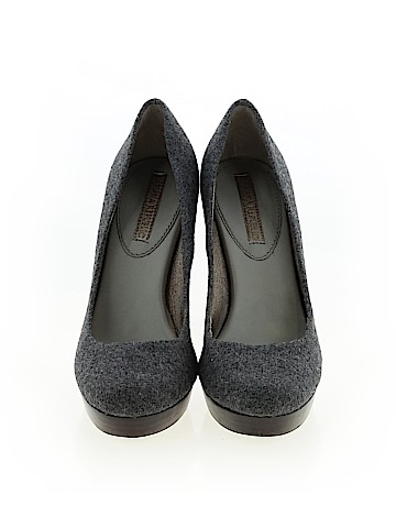 Banana Republic Heels (view 2)