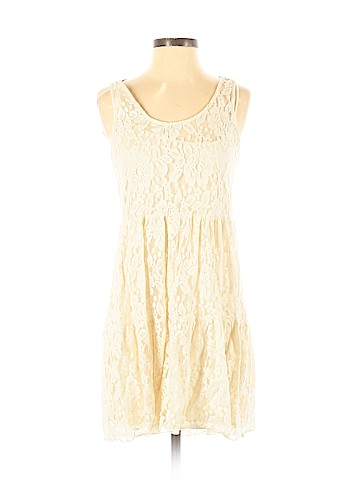American Eagle Outfitters Casual Dress (view 1)