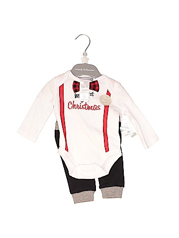 Assorted Brands Long Sleeve Outfit (view 1)