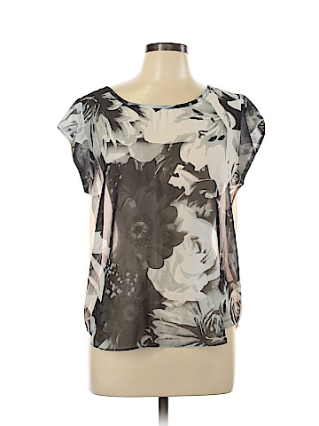 American Eagle Outfitters Short Sleeve Blouse (view 1)