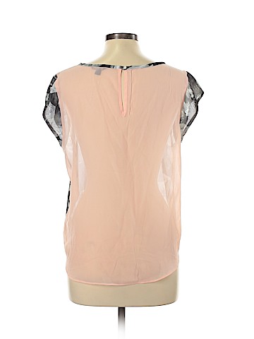 American Eagle Outfitters Short Sleeve Blouse (view 2)