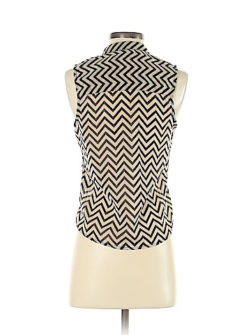 Charlotte Russe Sleeveless Blouse (view 2)