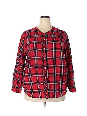 Old Navy Long Sleeve Button-Down Shirt (view 1)