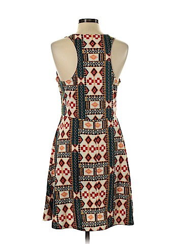 H&M Casual Dress (view 2)