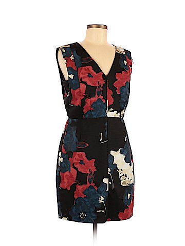 Cynthia Steffe Casual Dress (view 1)