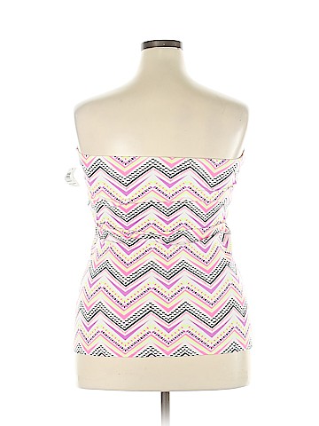 No Boundaries Tube Top (view 2)