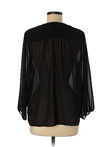 H&M Long Sleeve Button-Down Shirt (view 2)
