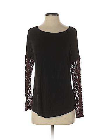 Bailey 44 Long Sleeve Top (view 1)