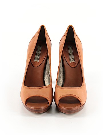 Banana Republic Heels (view 2)