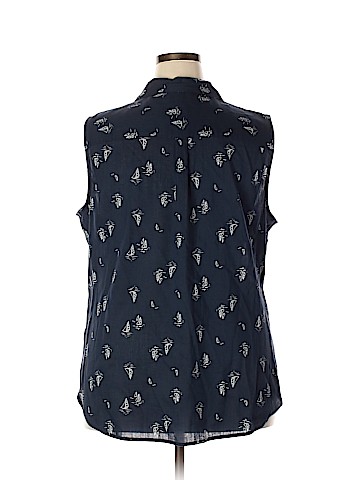 Croft & Barrow Plus Sleeveless Top (view 2)