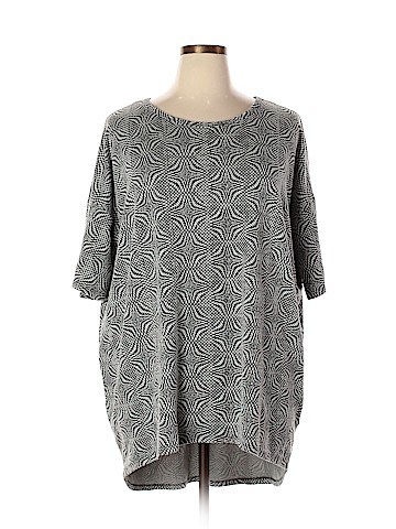 Lularoe Short Sleeve Top (view 1)