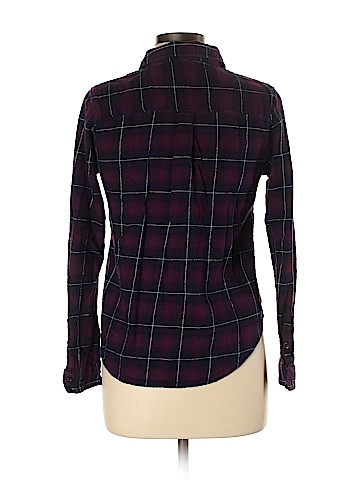 Forever 21 Long Sleeve Button-Down Shirt (view 2)