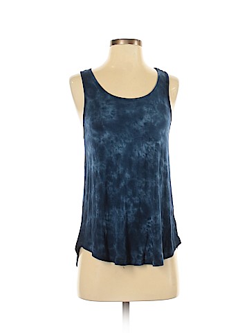 American Eagle Outfitters Tank Top (view 1)