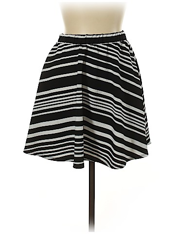 Forever 21 Casual Skirt (view 1)