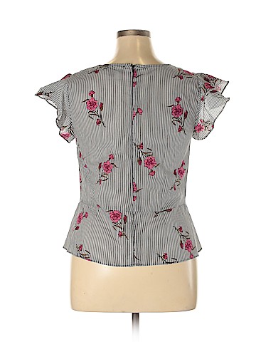 Sweet Wanderer Short Sleeve Blouse (view 2)