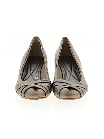 Andrew Geller Wedges (view 2)