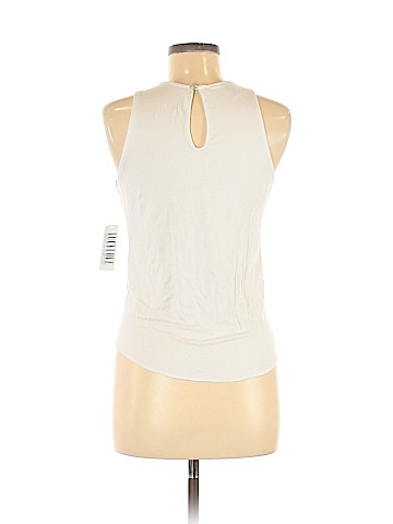 Lucy Love Sleeveless T-Shirt (view 2)