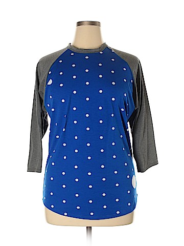 Lularoe 3/4 Sleeve T-Shirt (view 1)