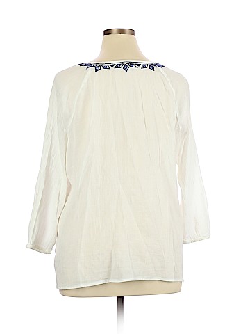 Old Navy 3/4 Sleeve Blouse (view 2)