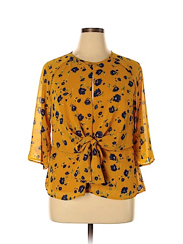 Harper 3/4 Sleeve Blouse (view 1)