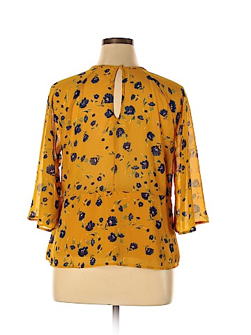 Harper 3/4 Sleeve Blouse (view 2)