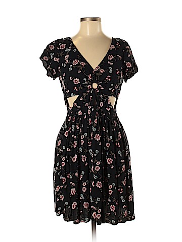 American Eagle Outfitters Casual Dress (view 1)