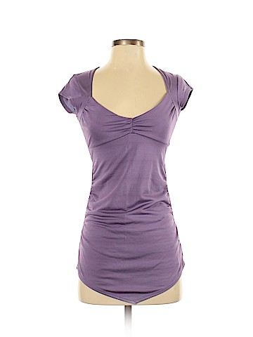 Nike Active T-Shirt (view 1)