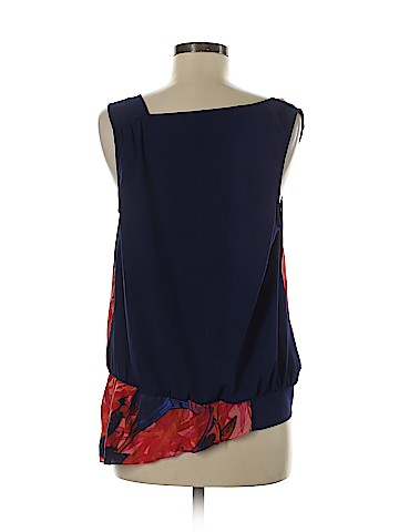 Leifsdottir Sleeveless Silk Top (view 2)