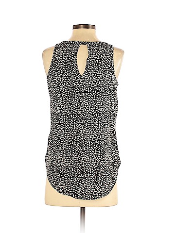 Old Navy Sleeveless Blouse (view 2)