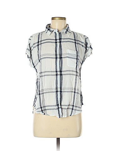 American Eagle Outfitters Short Sleeve Button-Down Shirt (view 1)