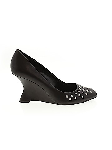 Un-plugged Wedges (view 1)