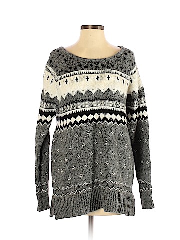 American Eagle Outfitters Pullover Sweater (view 1)