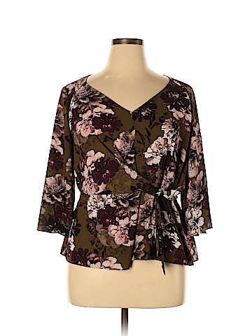 Jennifer Lopez 3/4 Sleeve Blouse (view 1)