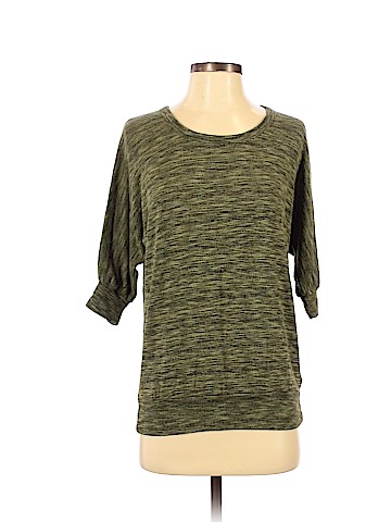 Forever 21 Pullover Sweater (view 1)