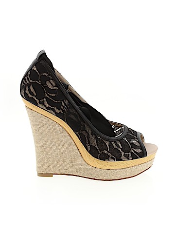 Jennifer Lopez Wedges (view 1)