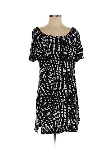 H&M Short Sleeve T-Shirt (view 1)