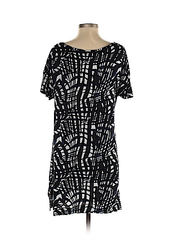 H&M Short Sleeve T-Shirt (view 2)