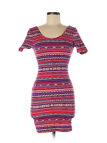 Forever 21 Casual Dress (view 1)