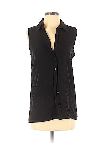 Catch My i Sleeveless Button-Down Shirt (view 1)