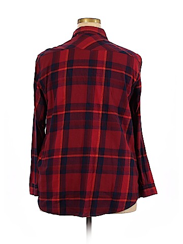 Northcrest Long Sleeve Button-Down Shirt (view 2)