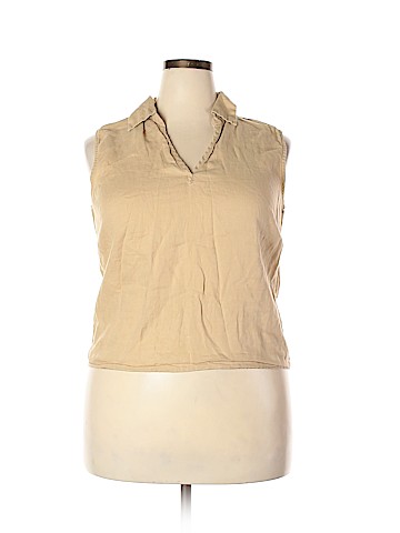 Old Navy Sleeveless Blouse (view 1)