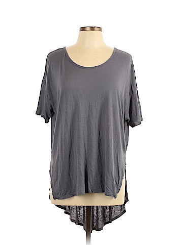 Dee Elle Short Sleeve Top (view 1)