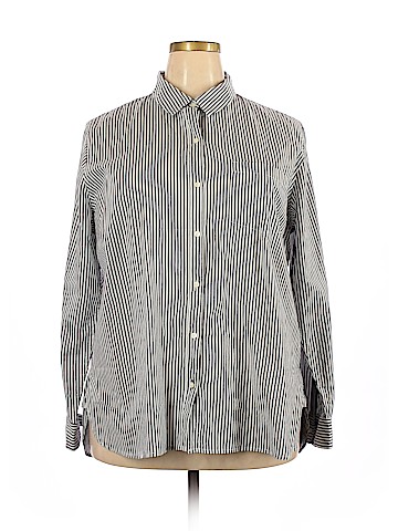 Old Navy Long Sleeve Button-Down Shirt (view 1)
