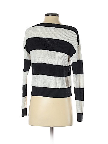 American Eagle Outfitters Pullover Sweater (view 2)