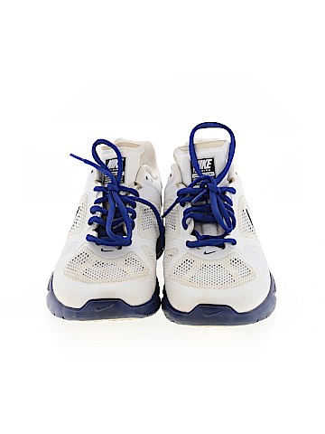 Nike Sneakers (view 2)