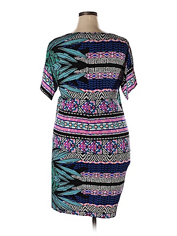 Signature by Robbie Bee Casual Dress (view 2)